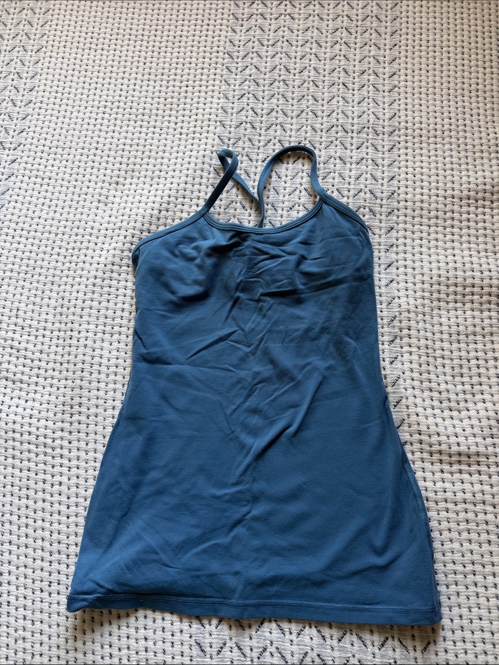 Lululemon workout tank blue with built in bra